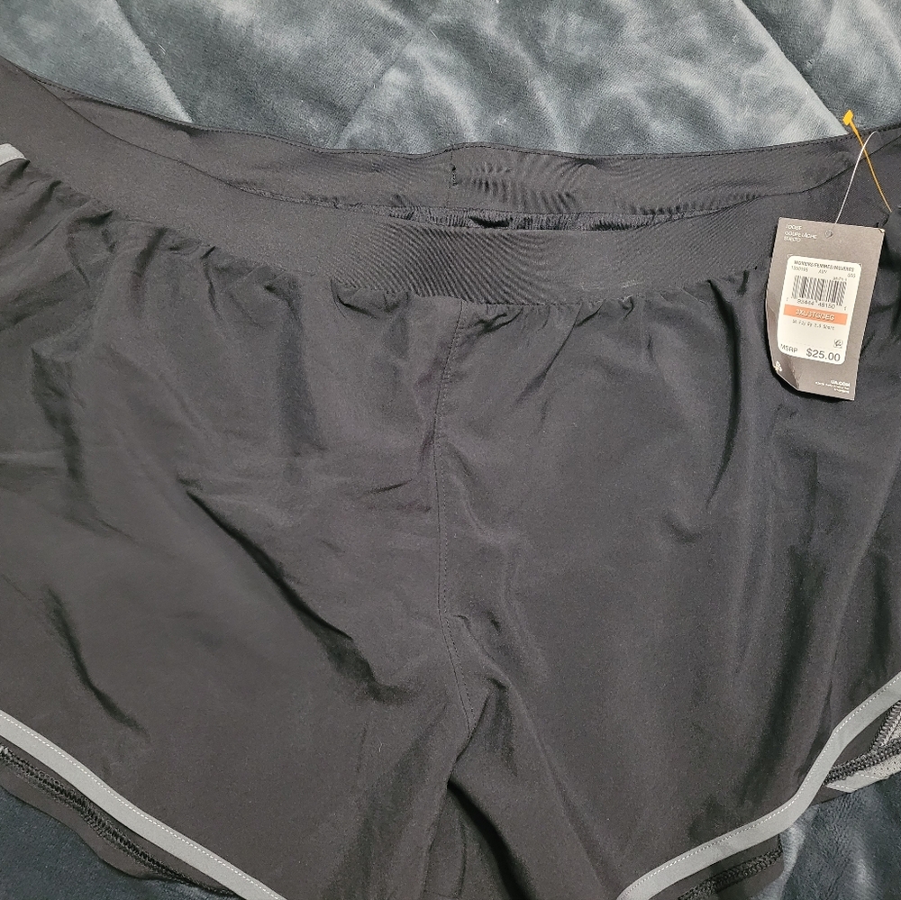 Plus size under armour